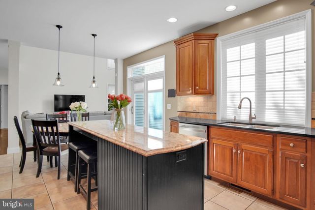 1135 WINDSOR RD, Mechanicsburg, PA 17050
