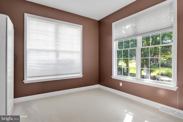 1135 WINDSOR RD, Mechanicsburg, PA 17050