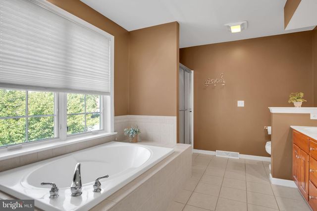 1135 WINDSOR RD, Mechanicsburg, PA 17050