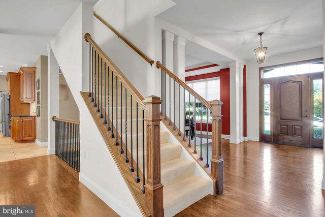 1135 WINDSOR RD, Mechanicsburg, PA 17050
