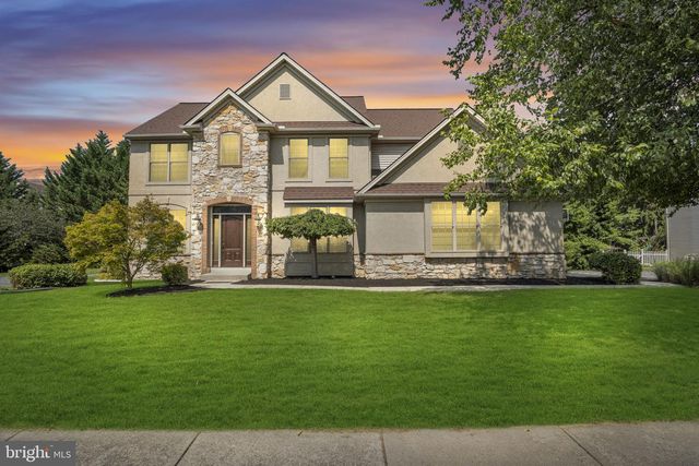 1135 WINDSOR RD, Mechanicsburg, PA 17050