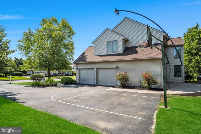 1135 WINDSOR RD, Mechanicsburg, PA 17050