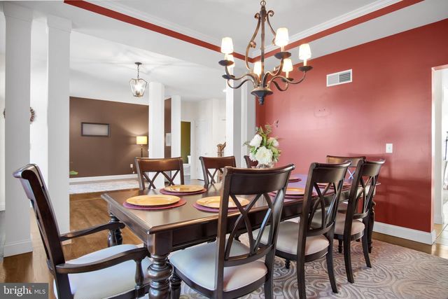 1135 WINDSOR RD, Mechanicsburg, PA 17050