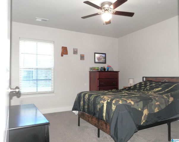 198 WATERFORD LAKE DRIVE, Calera, AL 35040