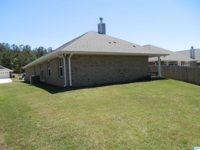 198 WATERFORD LAKE DRIVE, Calera, AL 35040