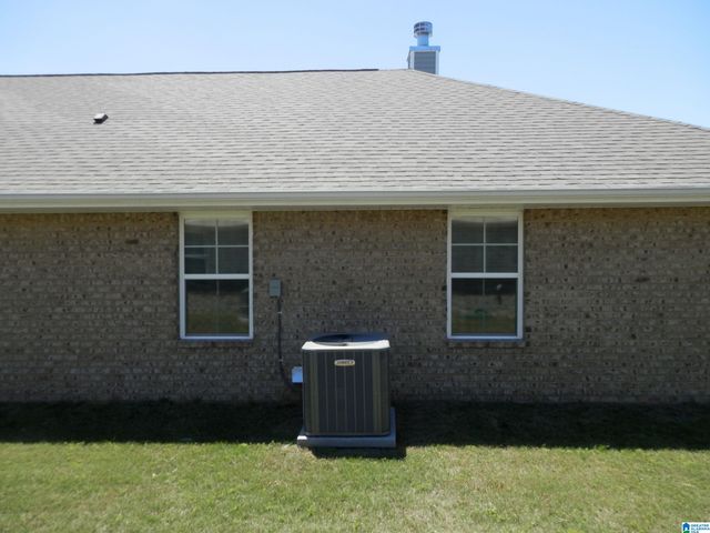 198 WATERFORD LAKE DRIVE, Calera, AL 35040