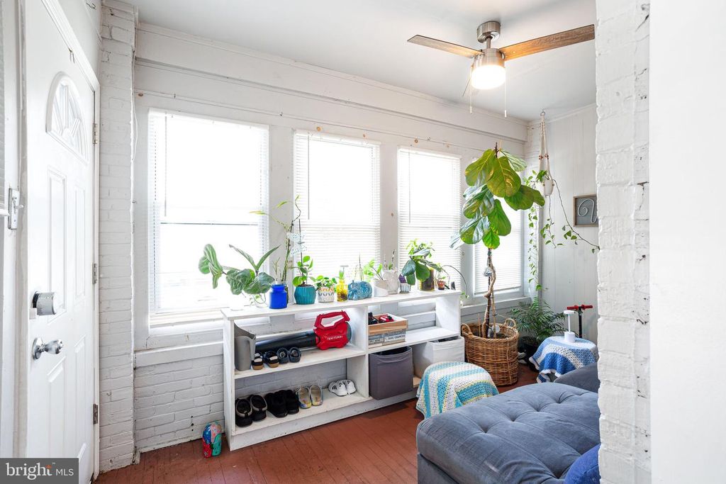 311 FRIENDSHIP ST, PHILADELPHIA, PA 19111 — photo 4