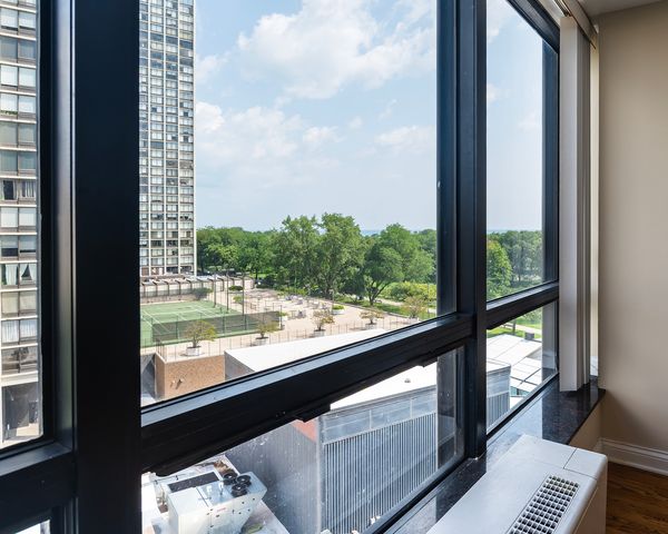 5415 N SHERIDAN Road 708, Chicago, IL 60640