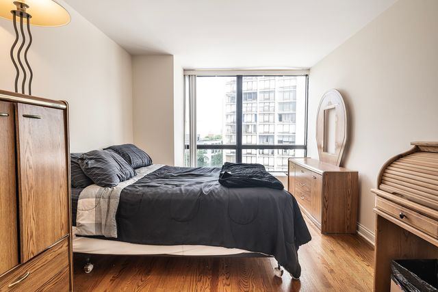 5415 N SHERIDAN Road 708, Chicago, IL 60640