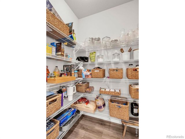 1083 Mountain Drive B, Longmont, CO 80503