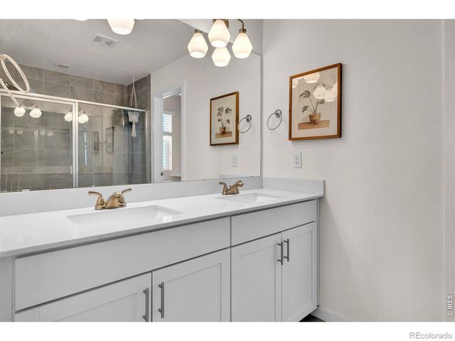 1083 Mountain Drive B, Longmont, CO 80503