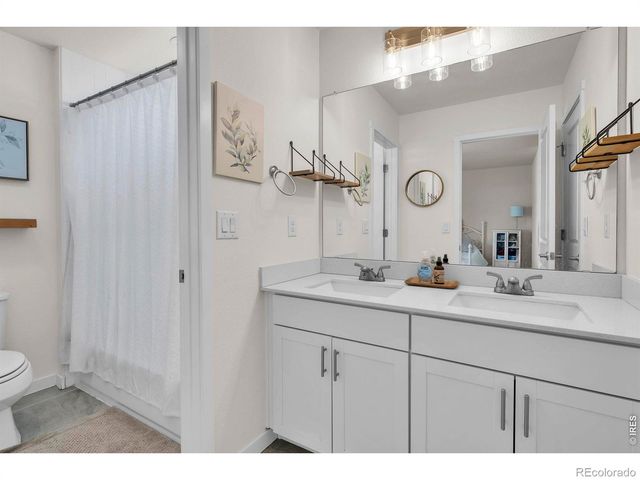 1083 Mountain Drive B, Longmont, CO 80503