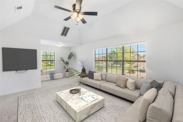 310 Pecan Loop Drive, Baytown, TX 77523