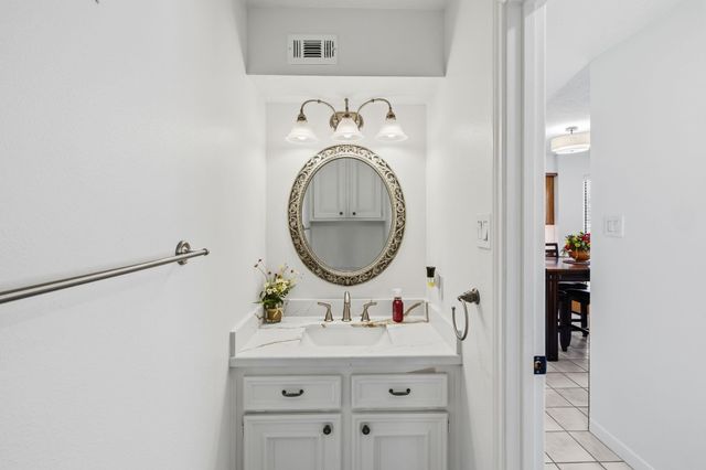 310 Pecan Loop Drive, Baytown, TX 77523