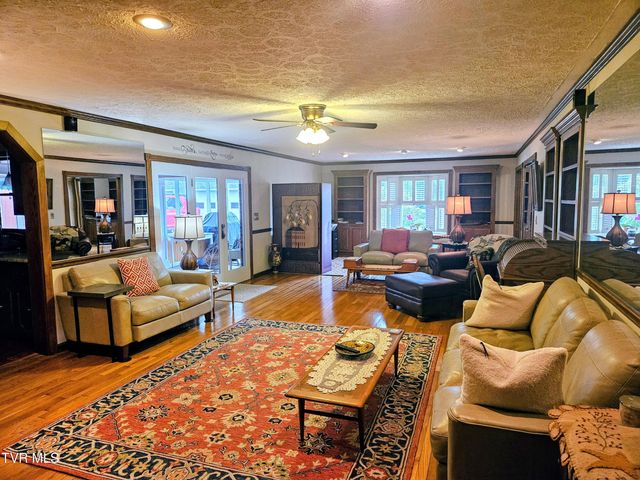 94 Ridge Road, Lebanon, VA 24266