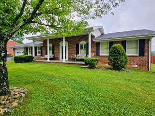 94 Ridge Road, Lebanon, VA 24266