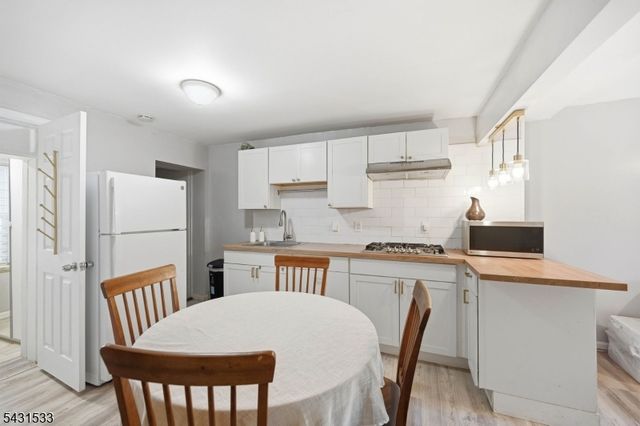 57 Ryle Ave, Paterson City, NJ 07522