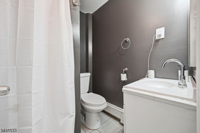 57 Ryle Ave, Paterson City, NJ 07522