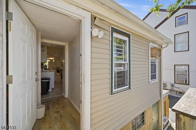 57 Ryle Ave, Paterson City, NJ 07522