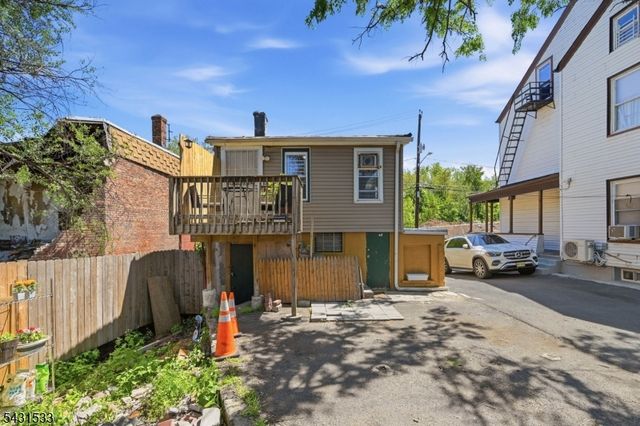 57 Ryle Ave, Paterson City, NJ 07522