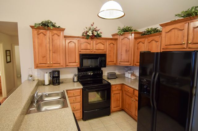 224 Wagoners Way, Westmoreland, TN 37186