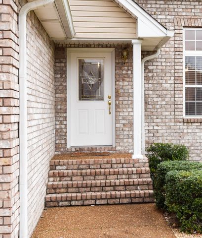 224 Wagoners Way, Westmoreland, TN 37186