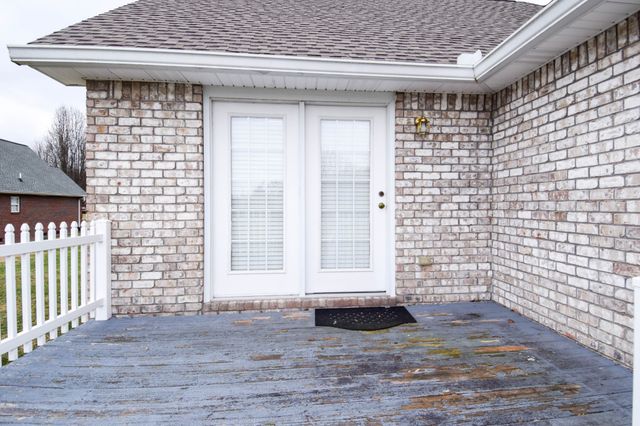 224 Wagoners Way, Westmoreland, TN 37186