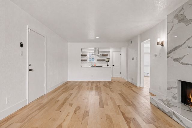 10650 Steppington Drive 219, Dallas, TX 75230
