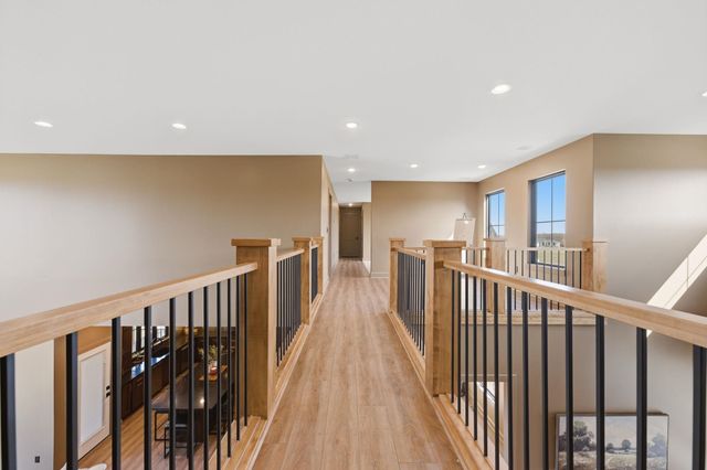 243 Thurston Ln, Derby, KS 67037