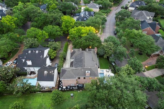 64 Glen Loch Court, Sugar Land, TX 77479