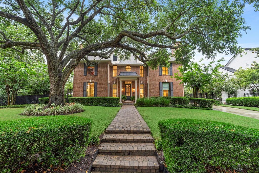 64 Glen Loch Court, Sugar Land, TX 77479