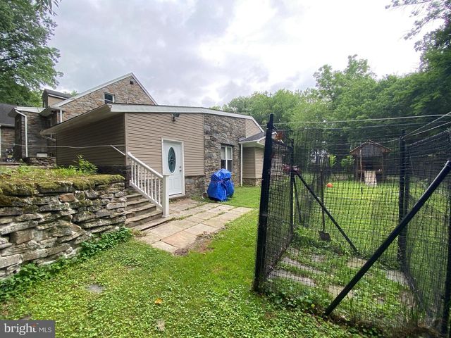 101 S ELMWOOD AVE, Glenolden, PA 19036