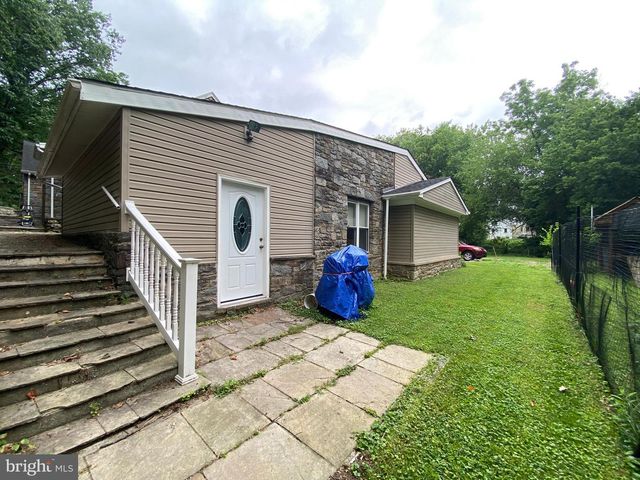 101 S ELMWOOD AVE, Glenolden, PA 19036