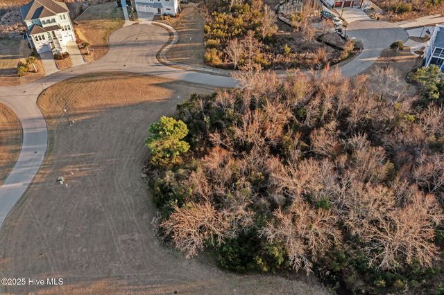 162 Whispering Pine Lane, Holly Ridge, NC 28445