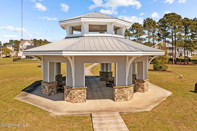 162 Whispering Pine Lane, Holly Ridge, NC 28445