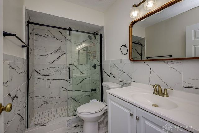 7497 Rolling Meadows Drive, West Chester Twp, OH 45069