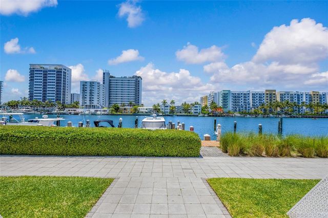 7930 East Dr 506, North Bay Village, FL 33141