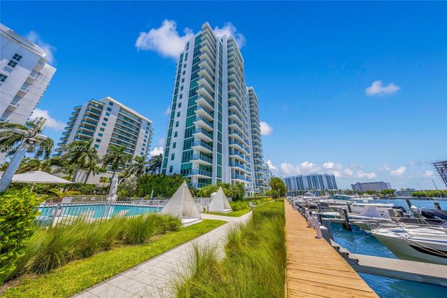 7930 East Dr 506, North Bay Village, FL 33141