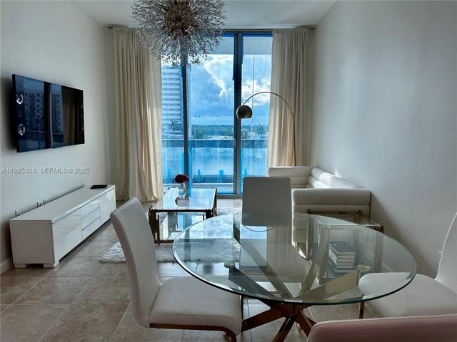 7930 East Dr 506, North Bay Village, FL 33141