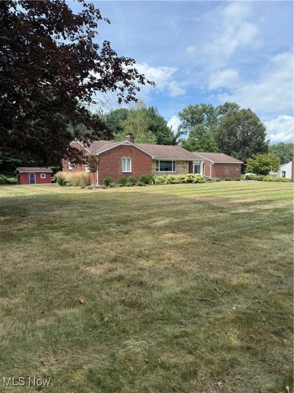 3315 Broadhaven Avenue NW, Massillon, OH 44646