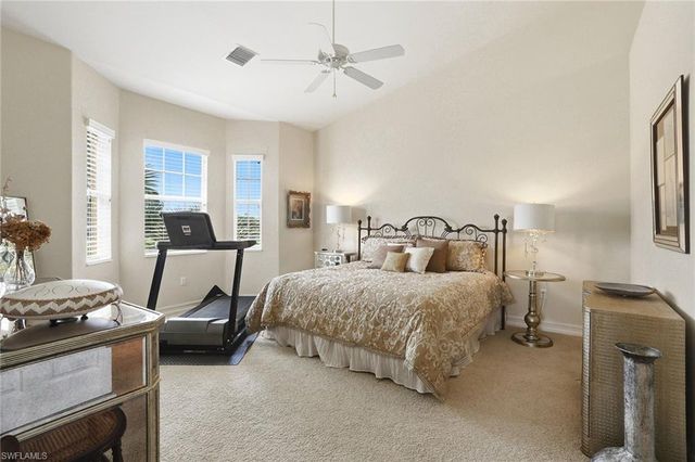 8605 Champions PT 103, Naples, FL 34113