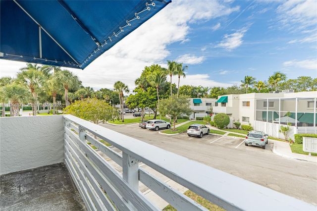 510 NW 97th Ave, Plantation, FL 33324