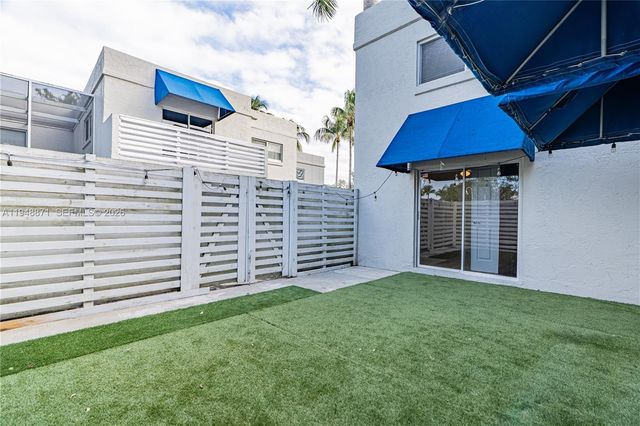 510 NW 97th Ave, Plantation, FL 33324