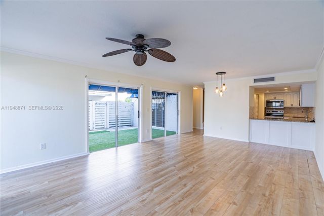 510 NW 97th Ave, Plantation, FL 33324