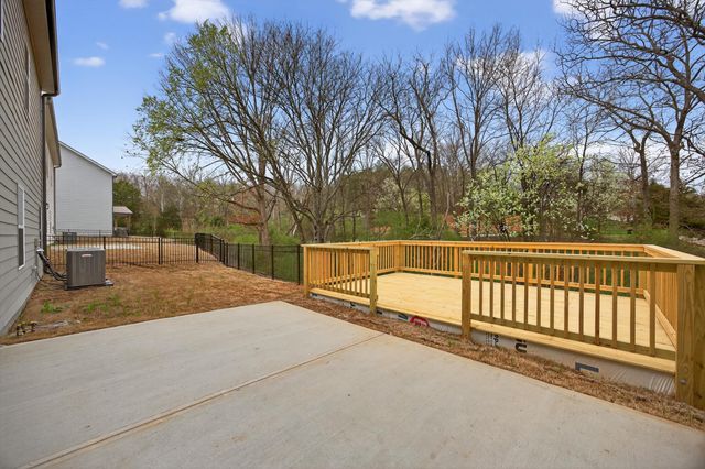 1530 Firelight Way 58, Ooltewah, TN 37363