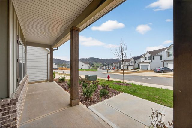 1530 Firelight Way 58, Ooltewah, TN 37363