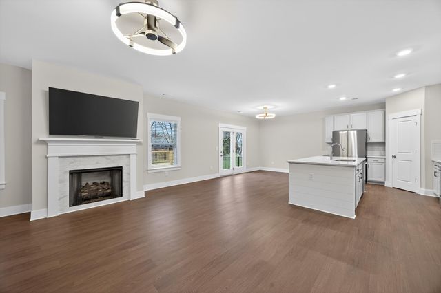 1530 Firelight Way 58, Ooltewah, TN 37363