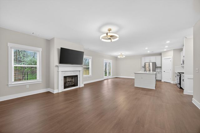 1530 Firelight Way 58, Ooltewah, TN 37363