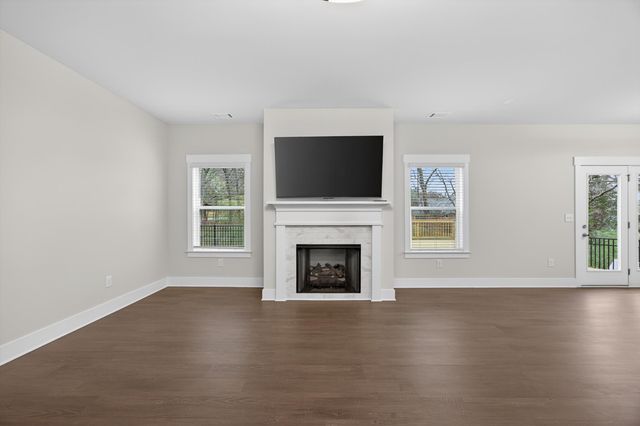 1530 Firelight Way 58, Ooltewah, TN 37363