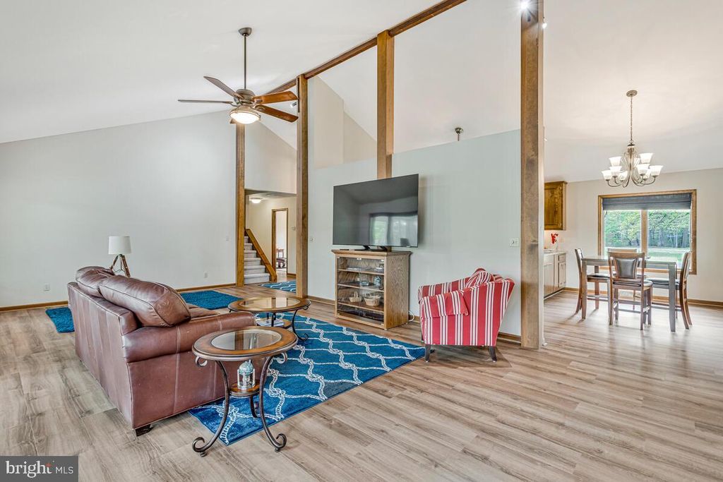 Image 20 of property listing at 18264 PARK DR, Saint Inigoes, MD 20684